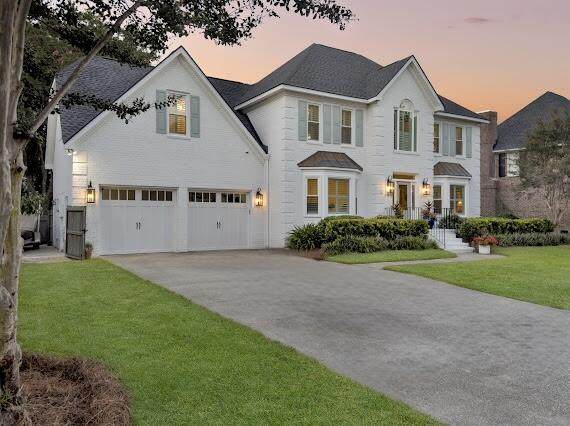 619 Palisades Drive - Photo 1