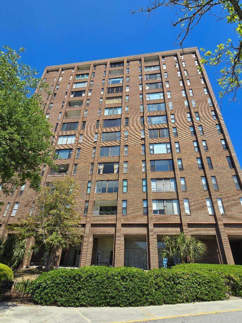 14 Lockwood Drive - Photo 1