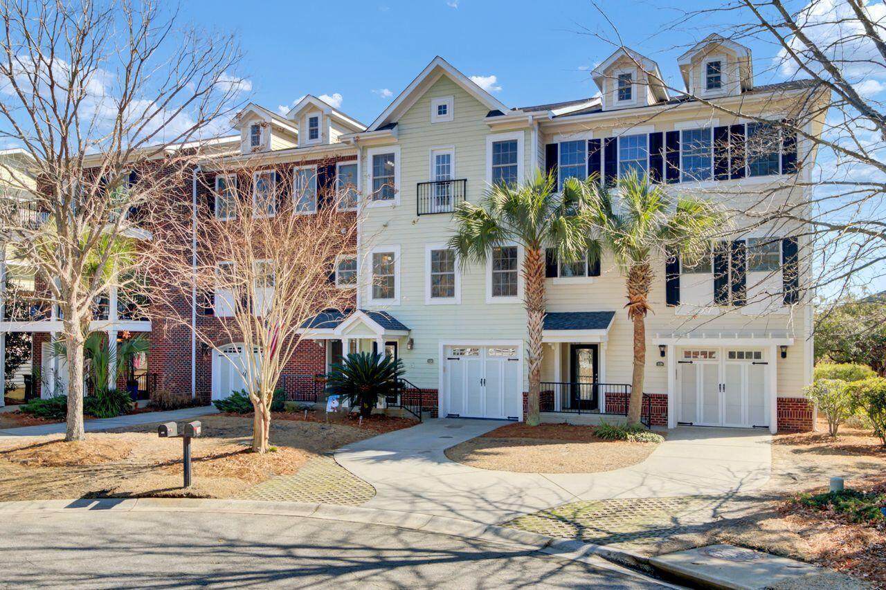 124 Summers Creek Court - Photo 1
