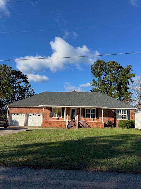 1449 Waters Edge Drive - Photo 1