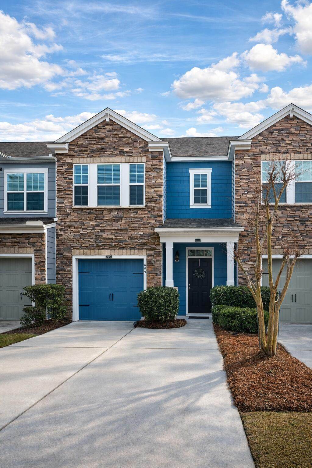 805 Bibury Court - Photo 1