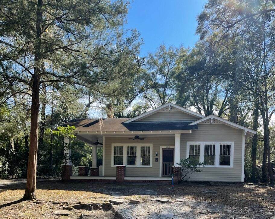 1218 Wichman Street - Photo 1