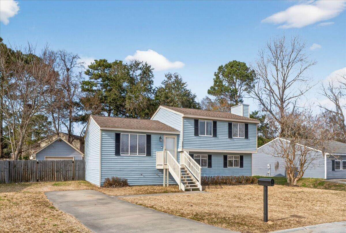 4950 Amberwood Lane - Photo 1