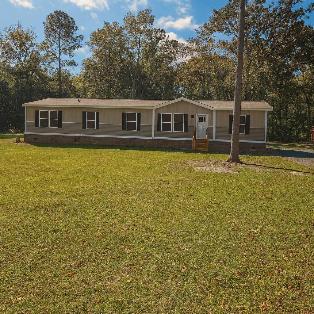 117 Martin Drive - Photo 1