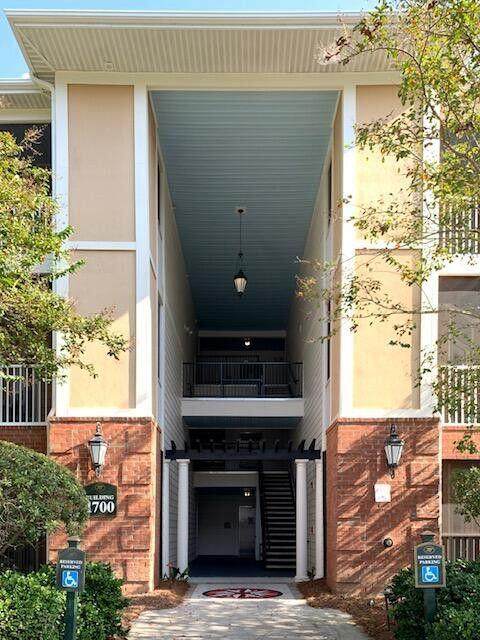 1709 Basildon Road - Photo 1