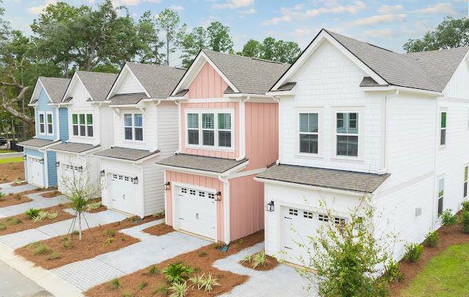 3029 Stonecrest Drive - Photo 1