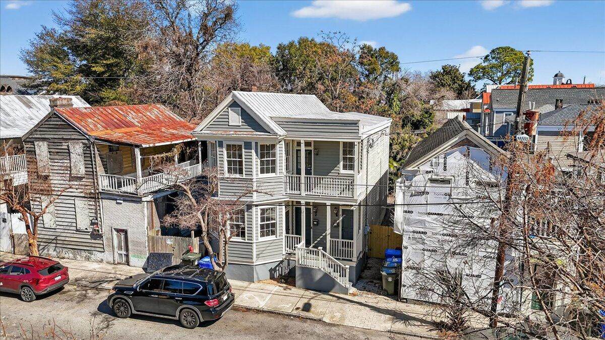 66 America Street - Photo 1