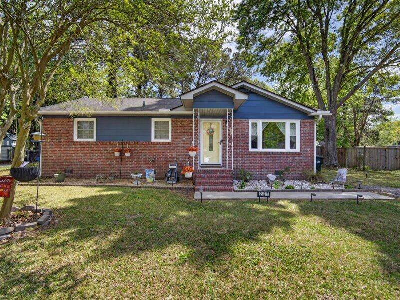 227 Birch Avenue - Photo 1