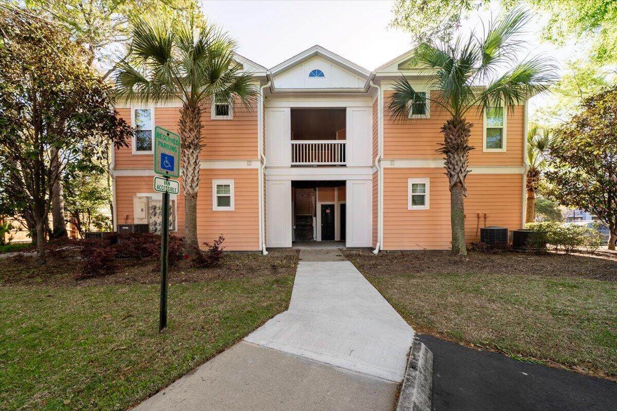 2216 Chatelain Way - Photo 1