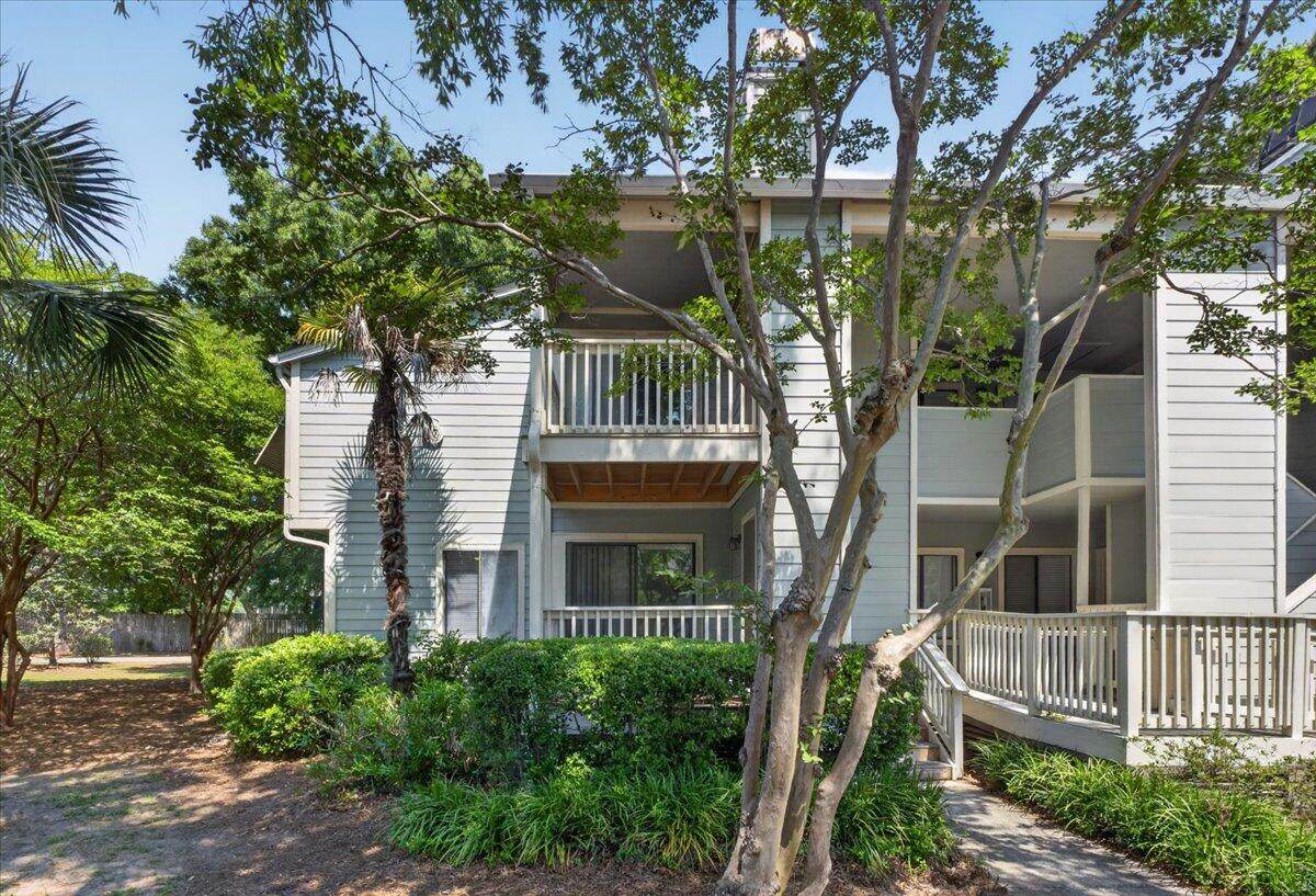 1481 Center Street - Photo 1