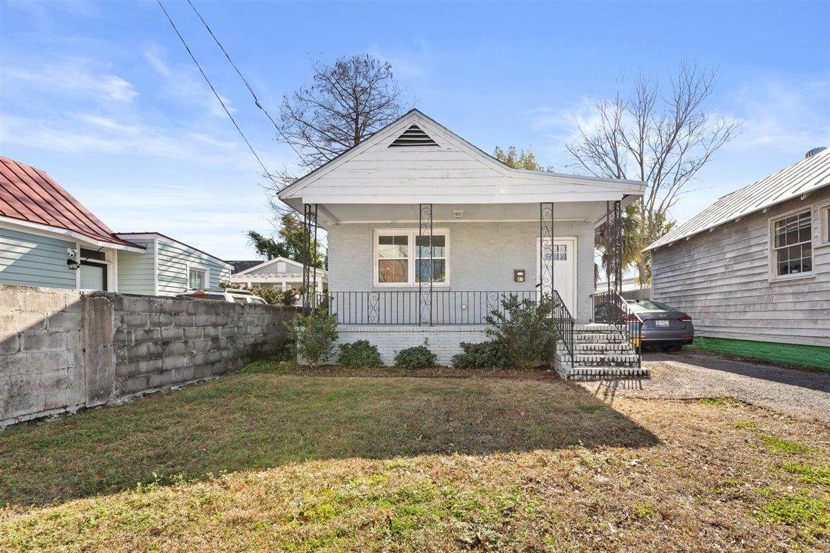 87 Romney Street - Photo 1