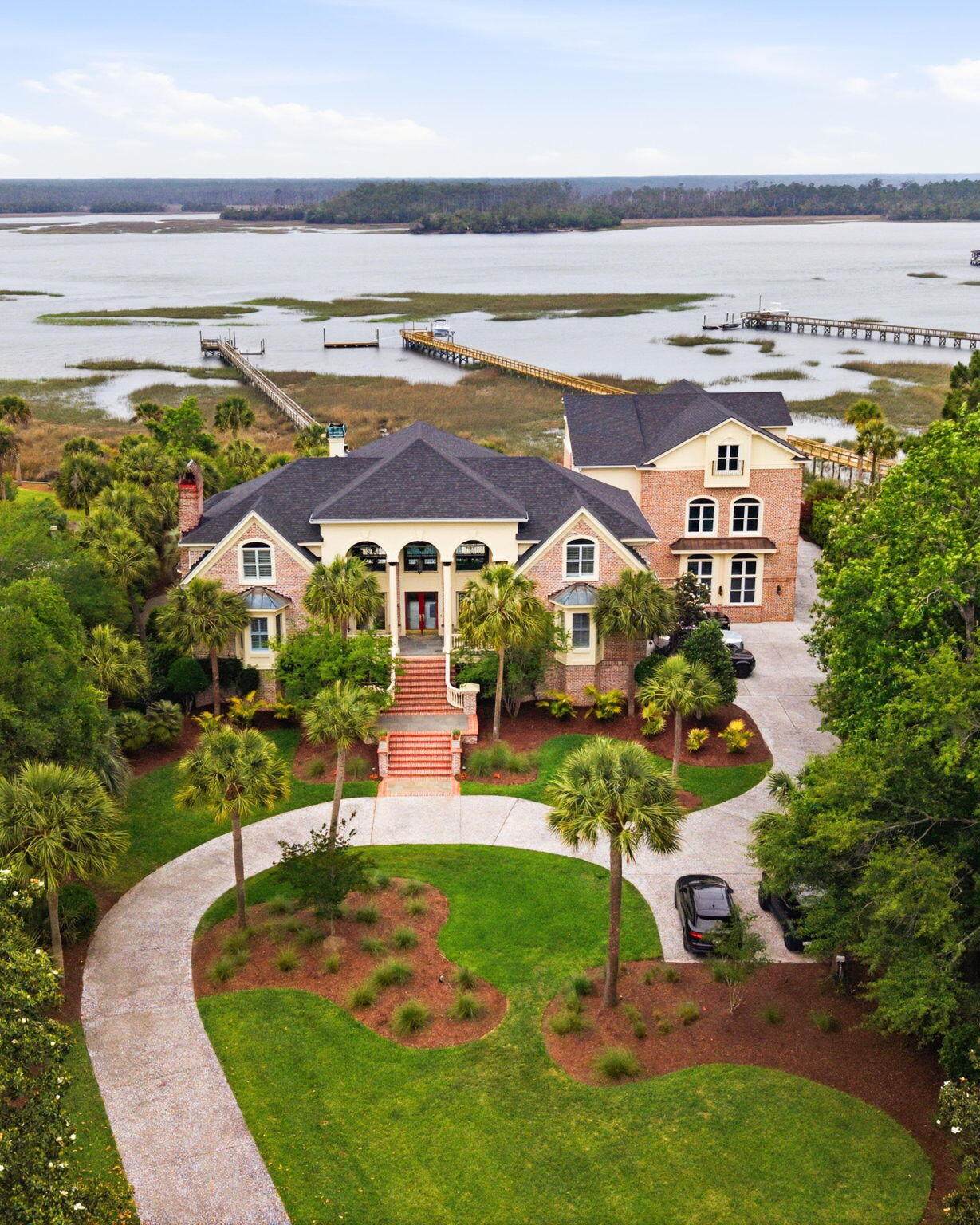 https://bt-photos.global.ssl.fastly.net/charleston/orig_boomver_1_26013505-2.jpg