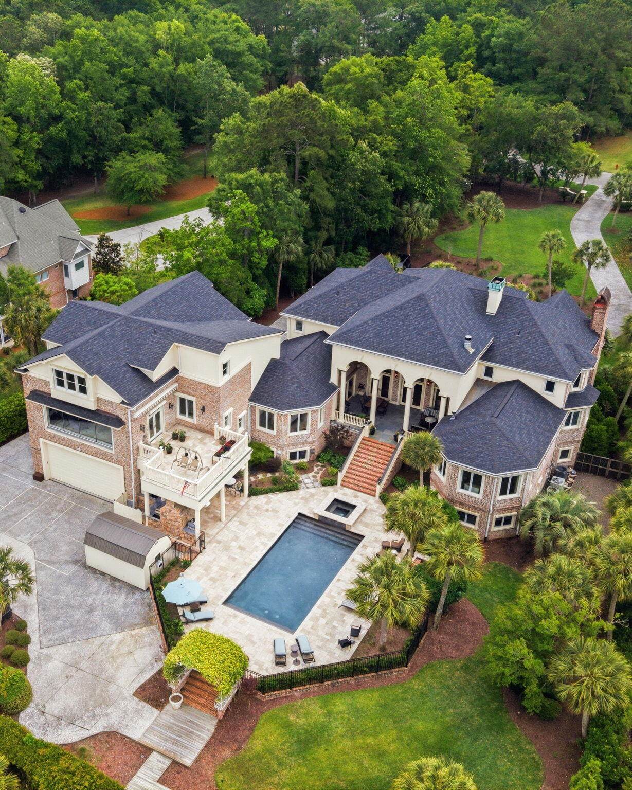 https://bt-photos.global.ssl.fastly.net/charleston/orig_boomver_1_26013505-2.jpg