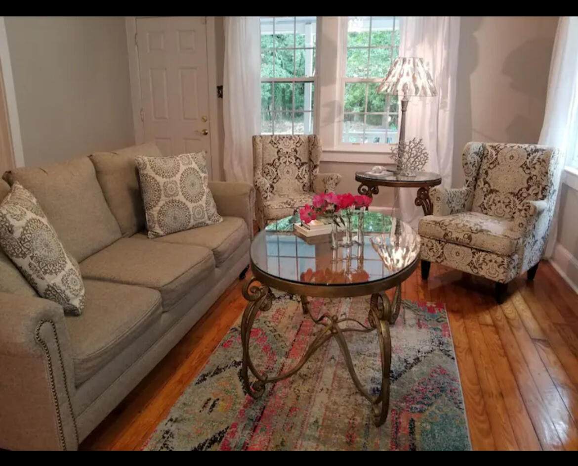 https://bt-photos.global.ssl.fastly.net/charleston/orig_boomver_1_26013529-2.jpg