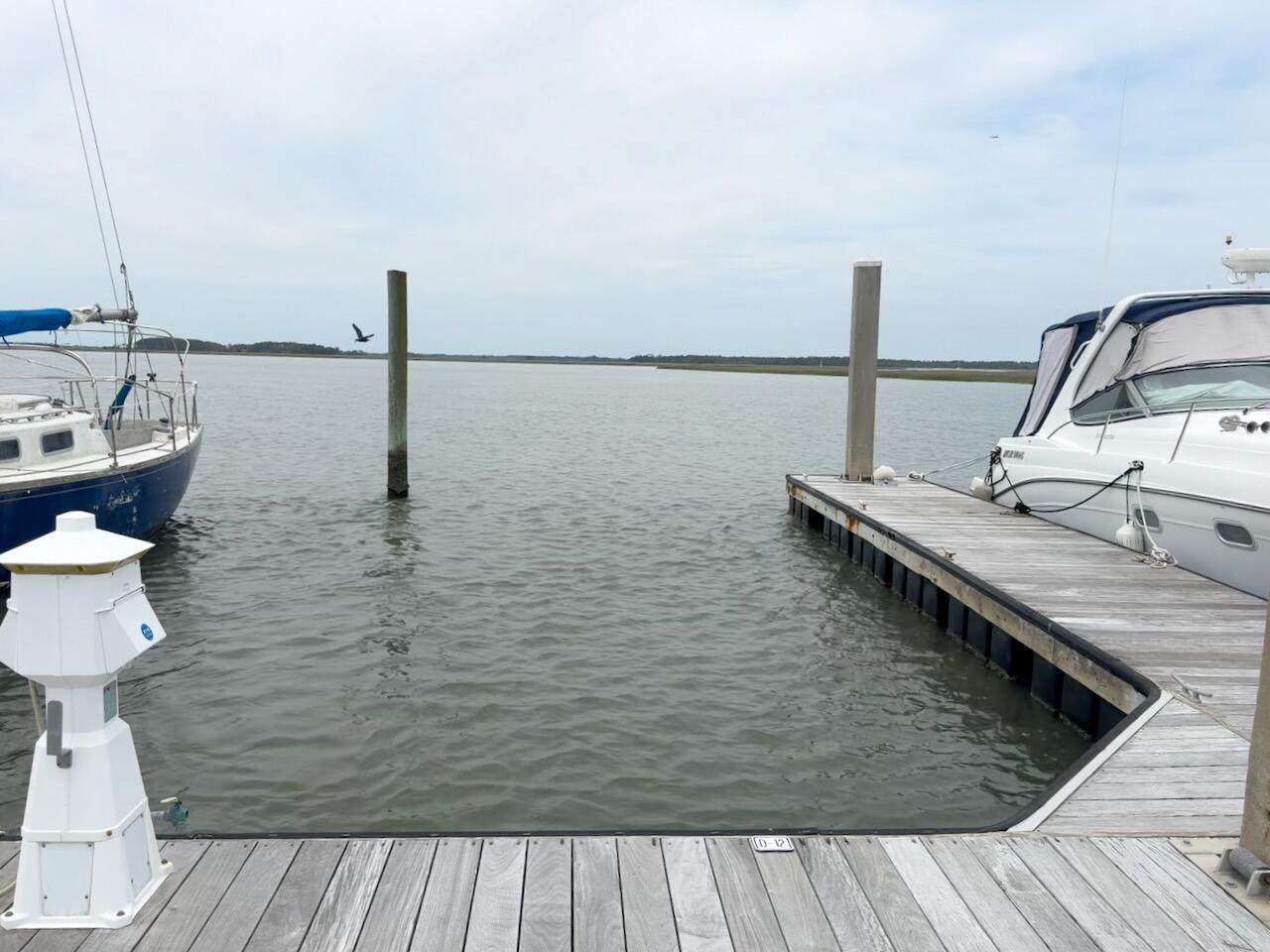 https://bt-photos.global.ssl.fastly.net/charleston/orig_boomver_1_26015339-2.jpg