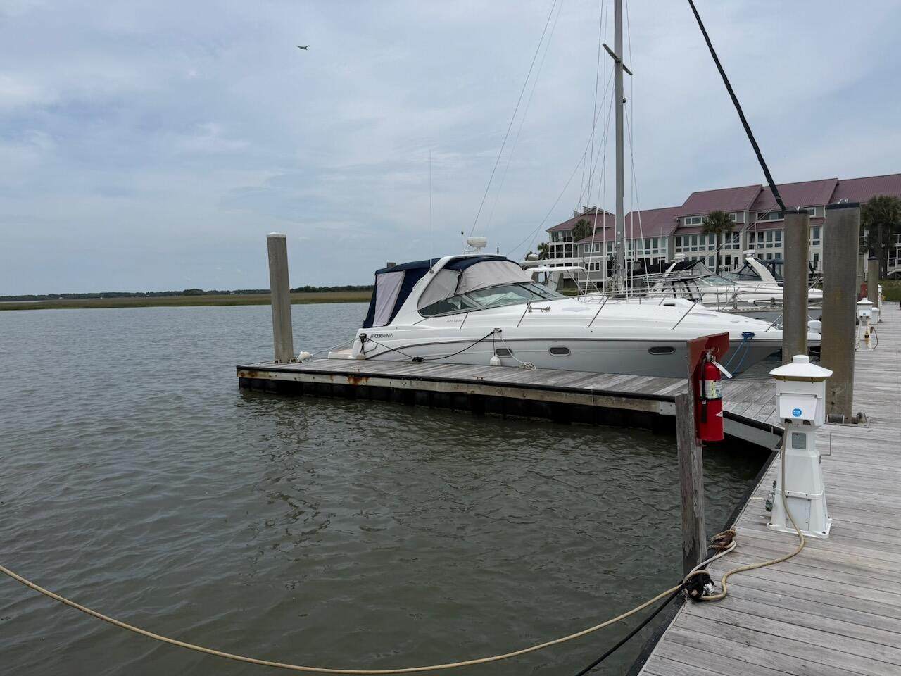 https://bt-photos.global.ssl.fastly.net/charleston/orig_boomver_1_26015339-2.jpg