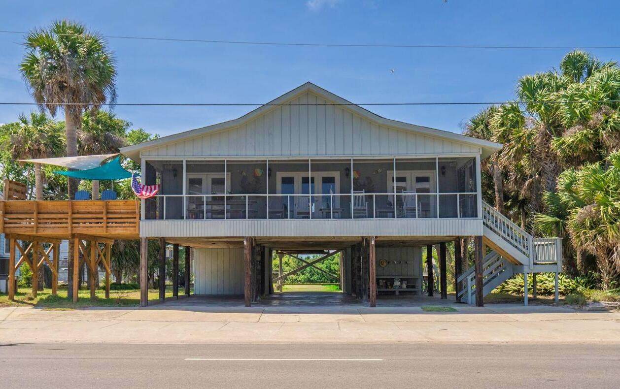 111 Palmetto Boulevard - Photo 1