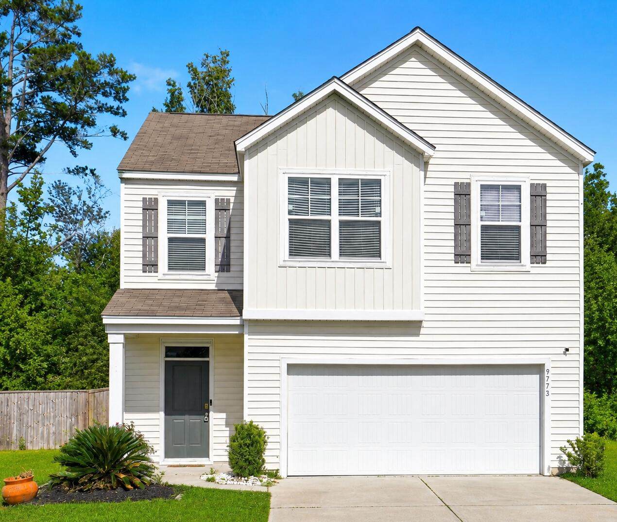 9773 Roseberry - Photo 1