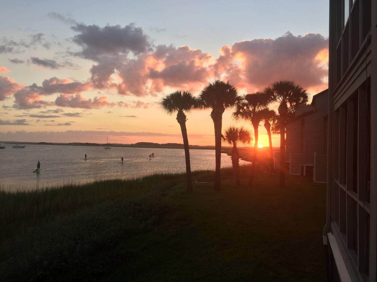 https://bt-photos.global.ssl.fastly.net/charleston/orig_boomver_1_26017443-2.jpg
