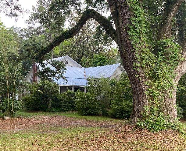 500 Parler Avenue - Photo 1