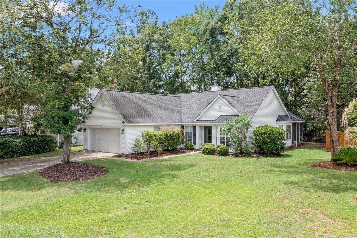 226 Historic Drive - Photo 1