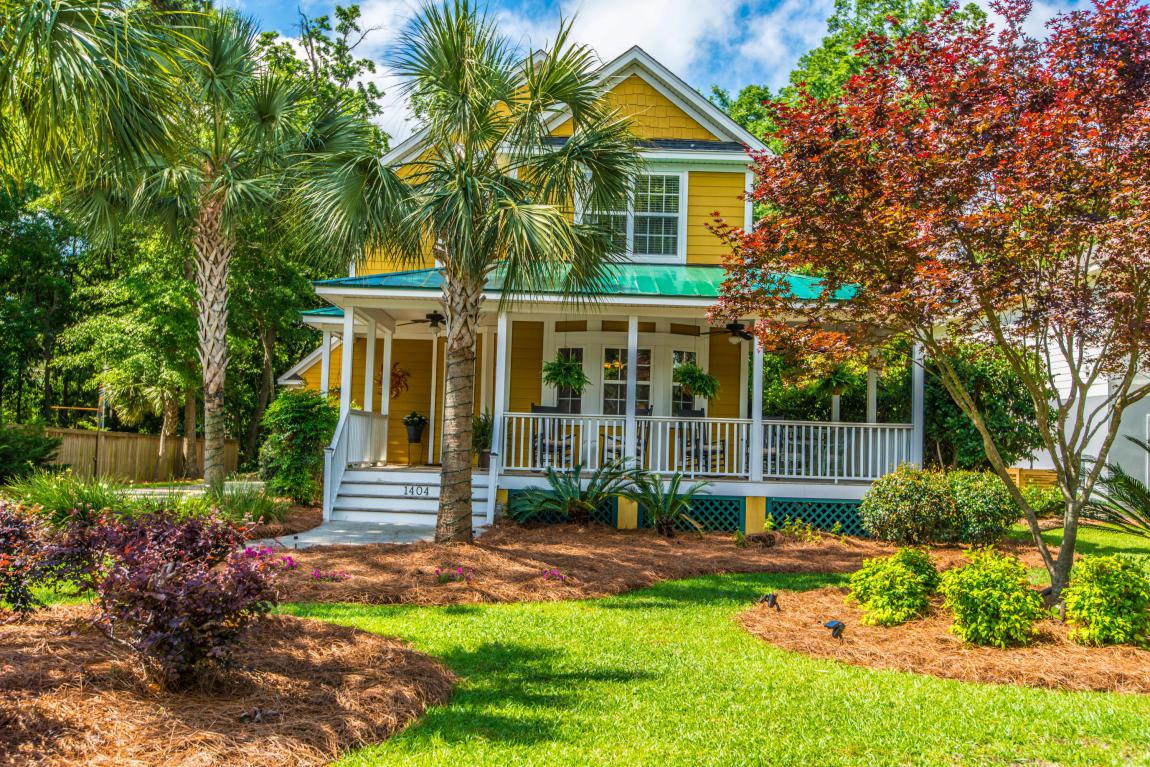 1404 Appling Drive - Photo 1