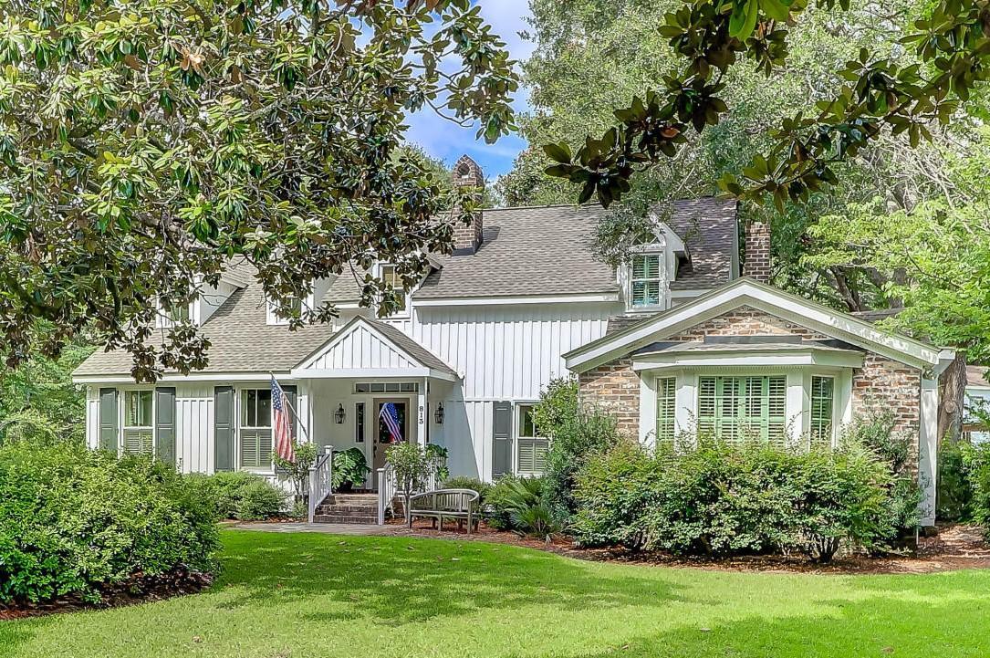 813 Pitt Street - Photo 1