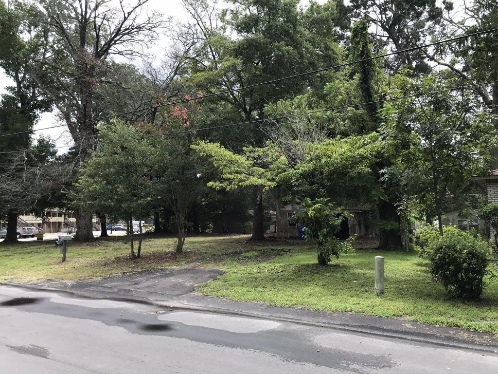 4609 Watkins Road - Photo 1