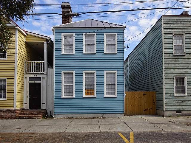126 Logan Street - Photo 1