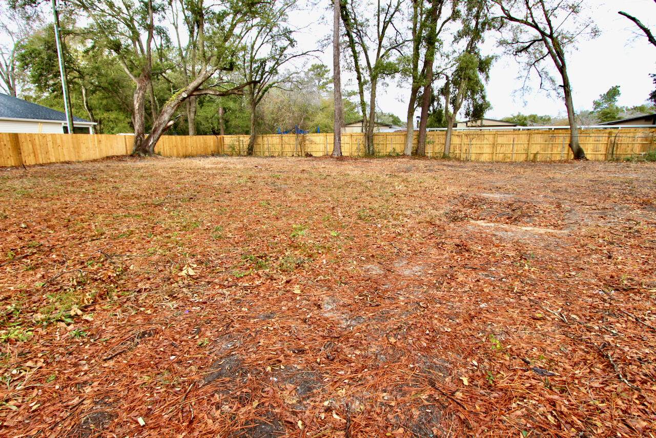2408 Raymond Avenue - Photo 1