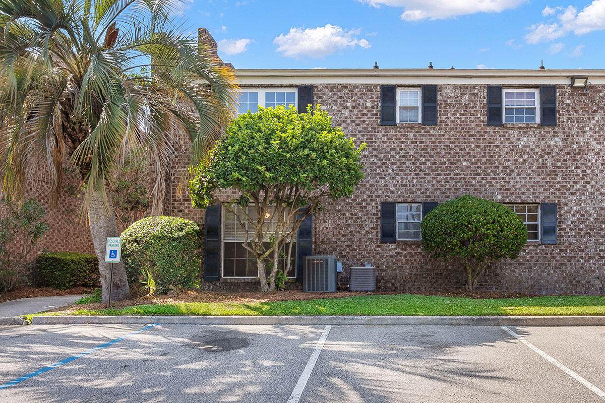 867 Colony Drive - Photo 1