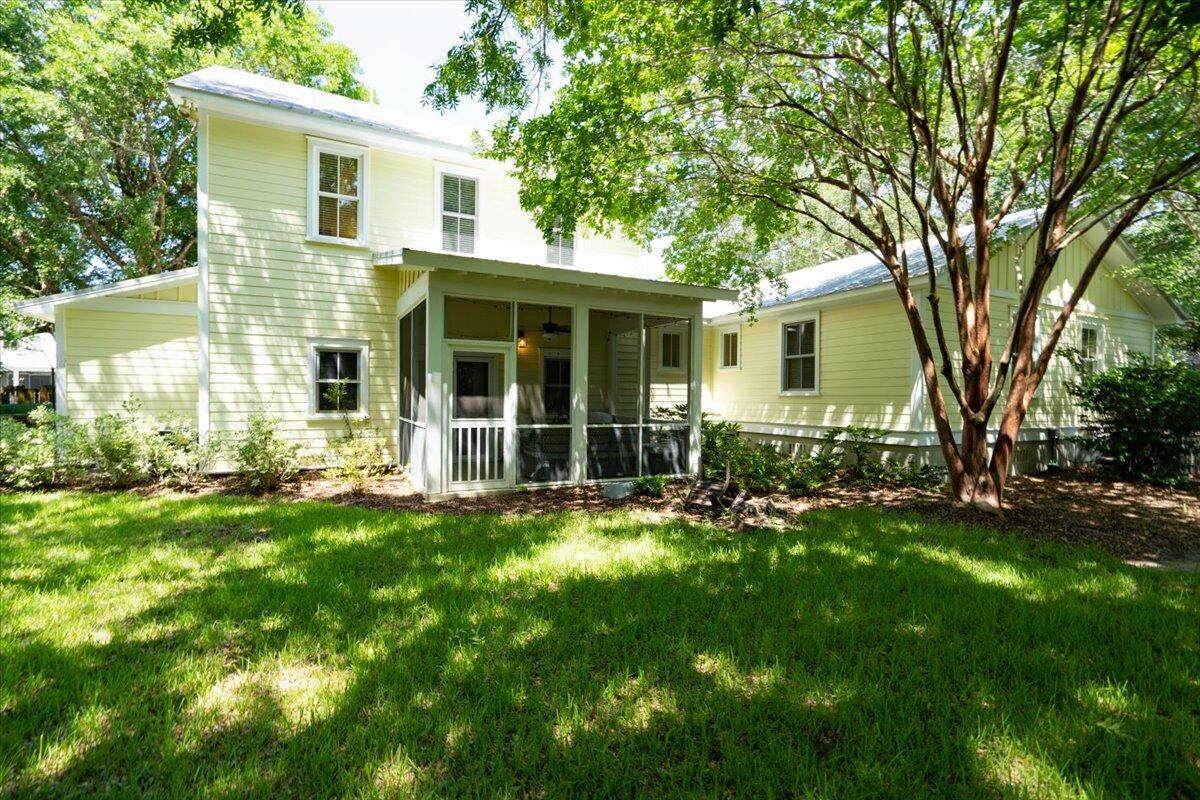 747 Winthrop Street - Photo 1
