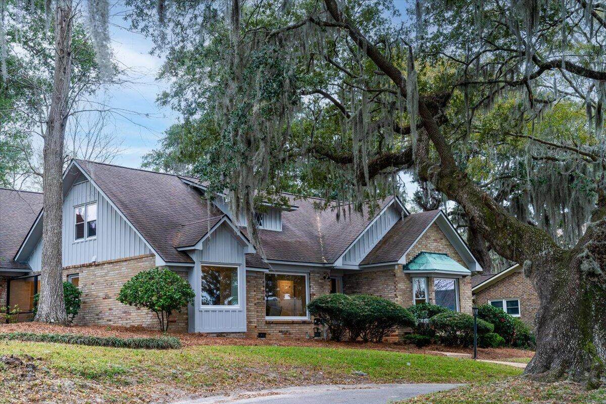 5907 Kings Court - Photo 1