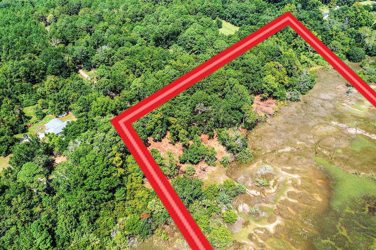 2815 Roseville Road - Photo 1