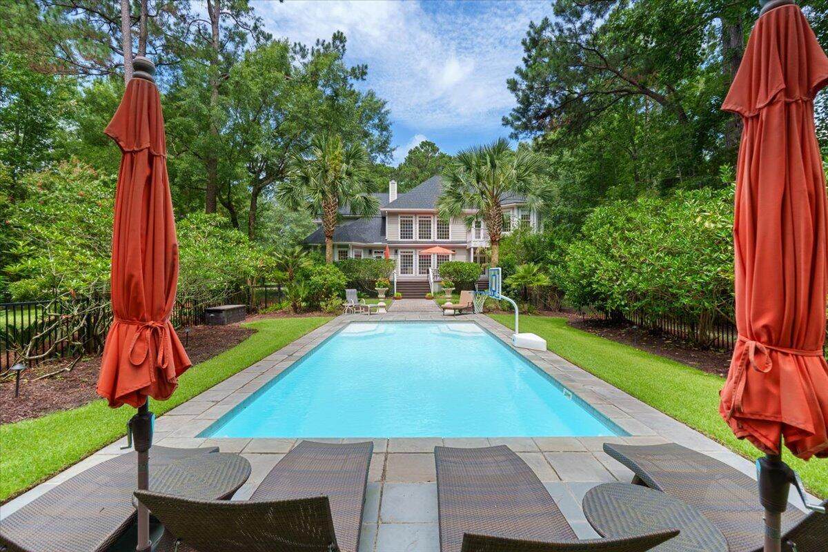 3171 Pignatelli Crescent - Photo 1