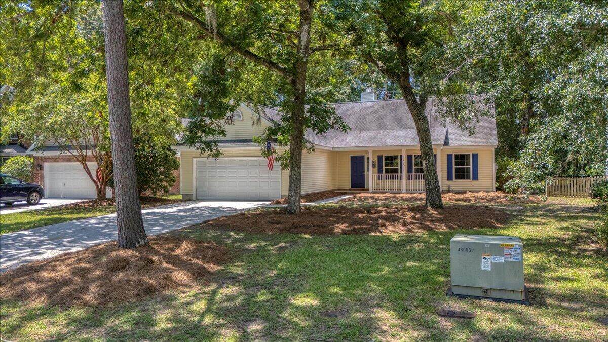 3225 Heathland Way - Photo 1