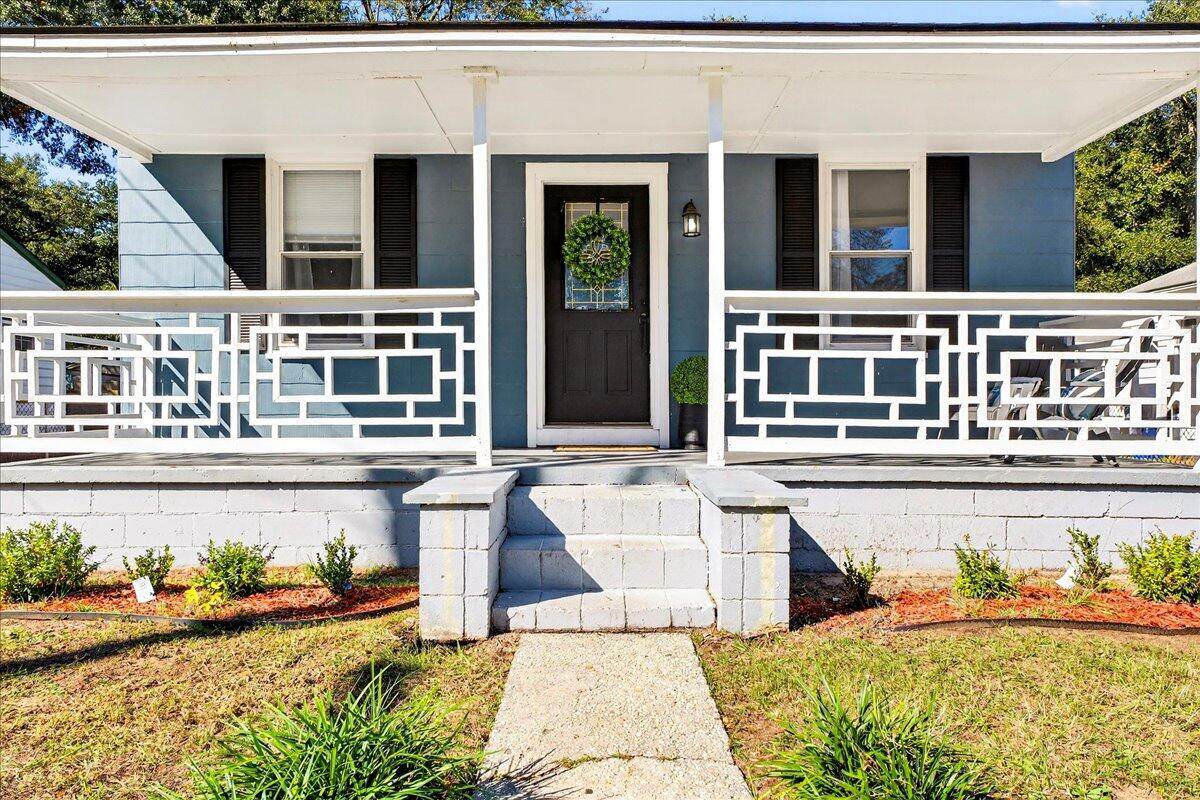 2370 Suffolk Street - Photo 1