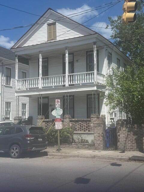 https://bt-photos.global.ssl.fastly.net/charleston/orig_boomver_2_26010279-2.jpg