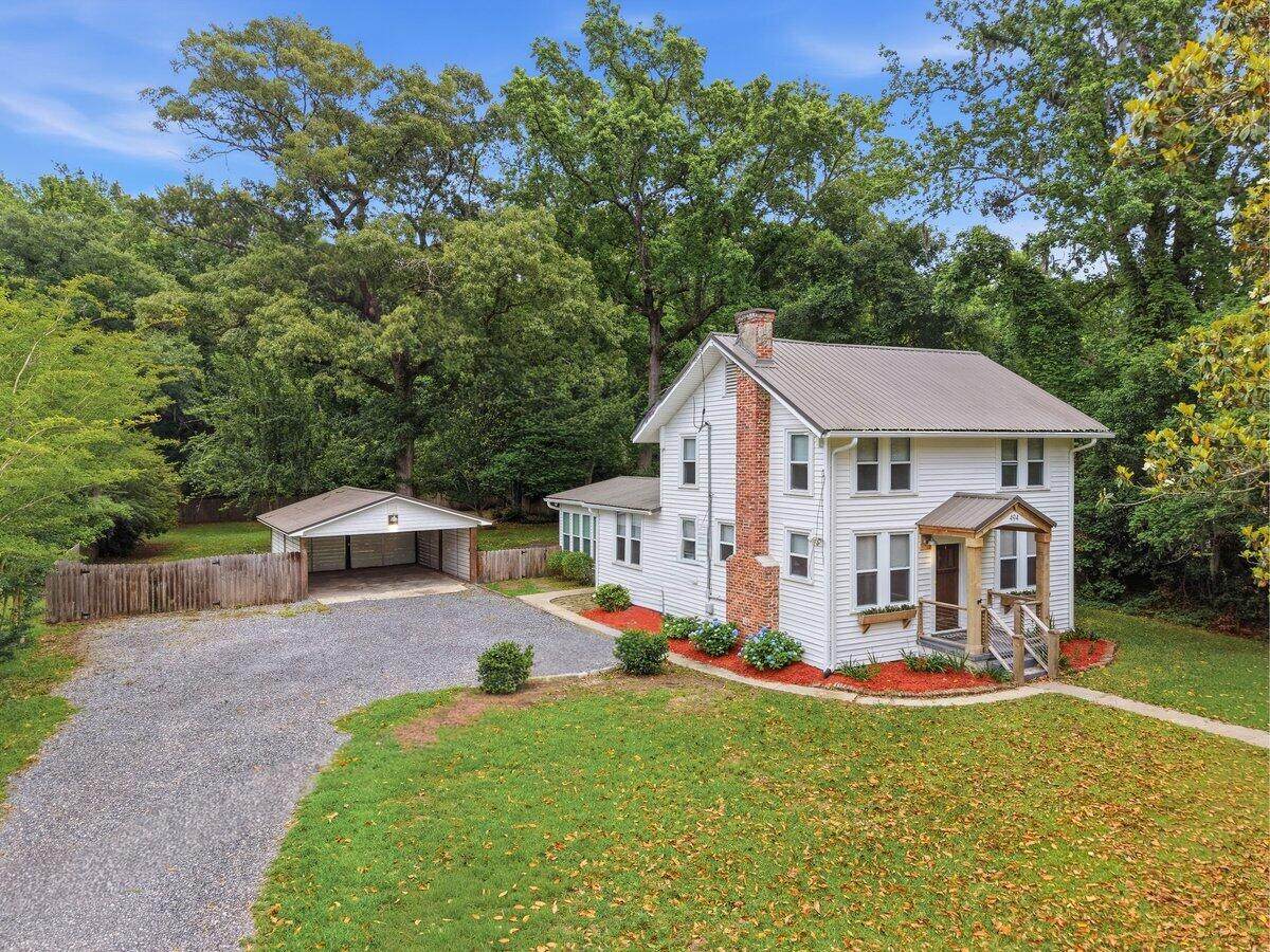 494 Woodland Shores Road - Photo 1