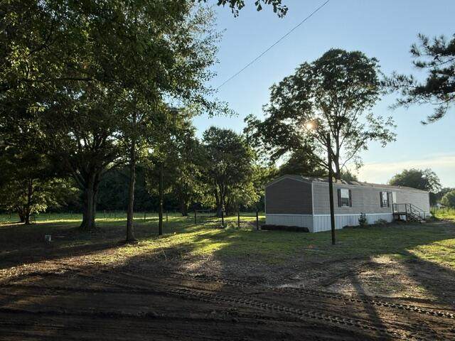 https://bt-photos.global.ssl.fastly.net/charleston/1280_boomver_2_26018774-2.jpg