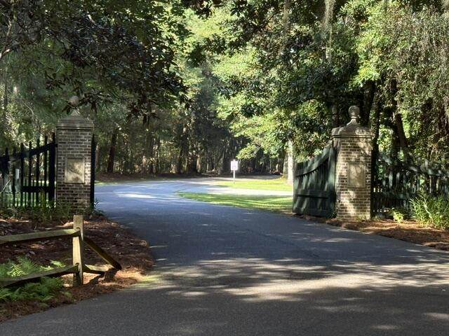 https://bt-photos.global.ssl.fastly.net/charleston/orig_boomver_2_26022666-2.jpg