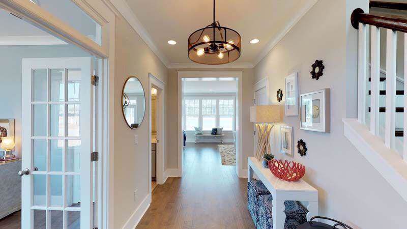 562 Pendleton Drive - Photo 1