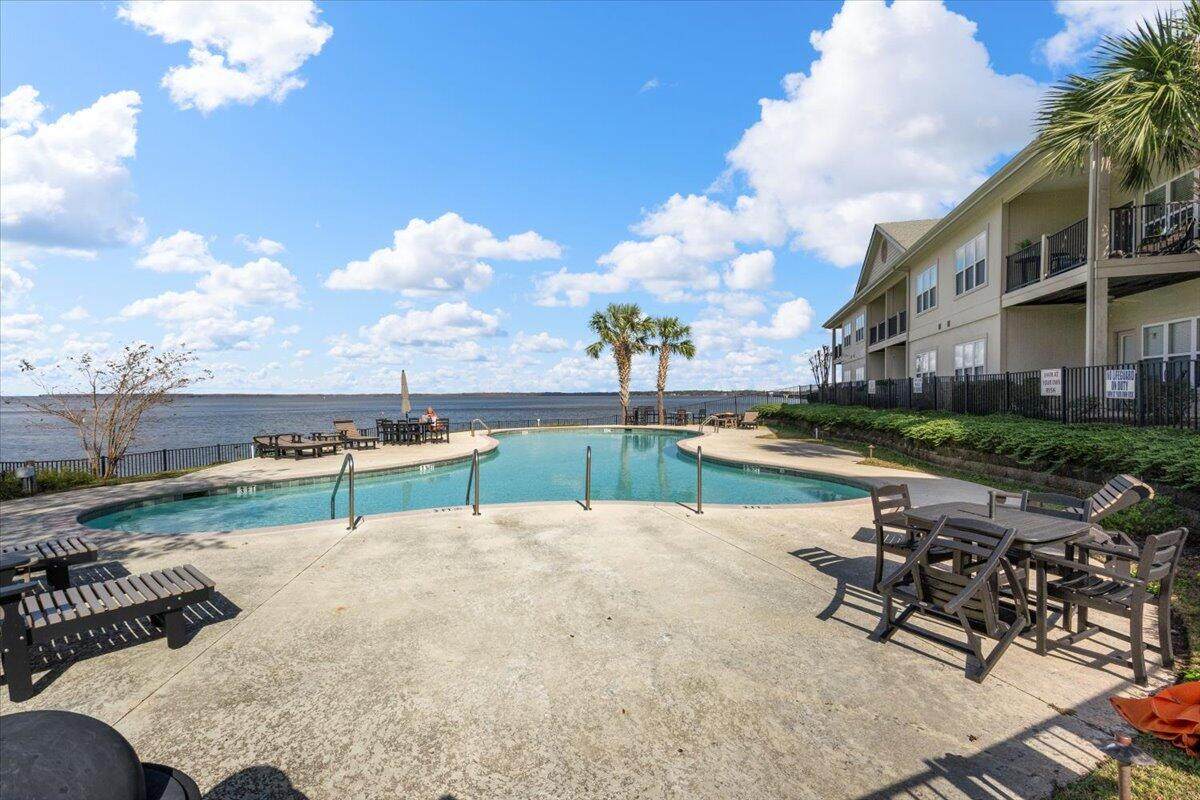 601 Ballard Lane - Photo 1