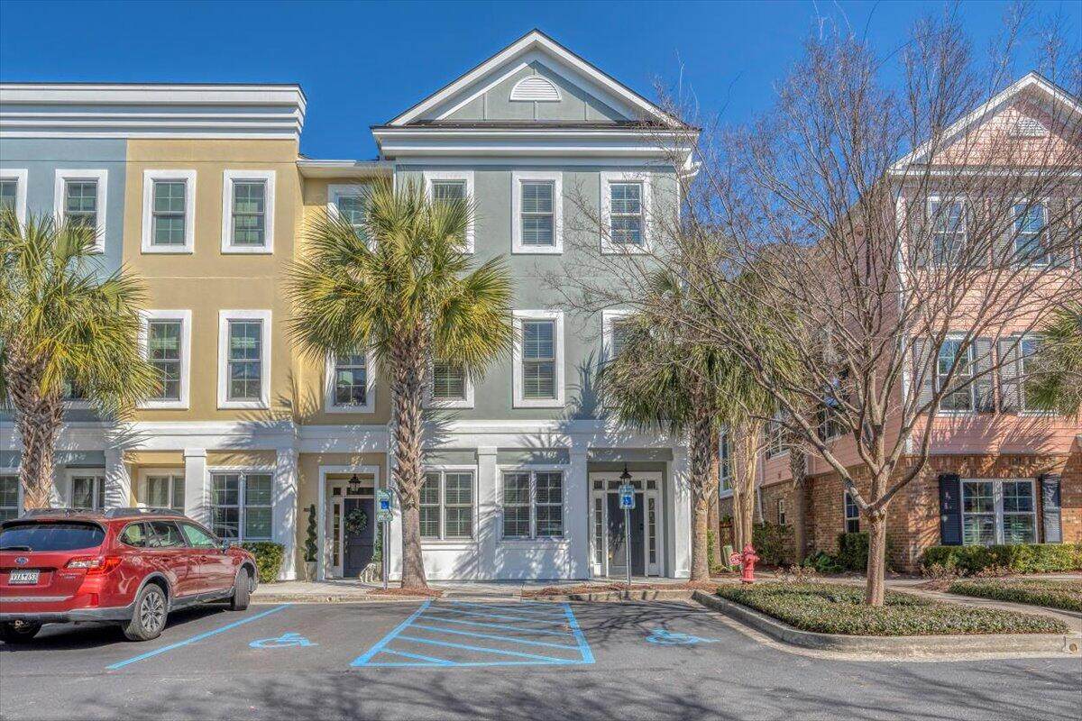 656 Coleman Boulevard - Photo 1