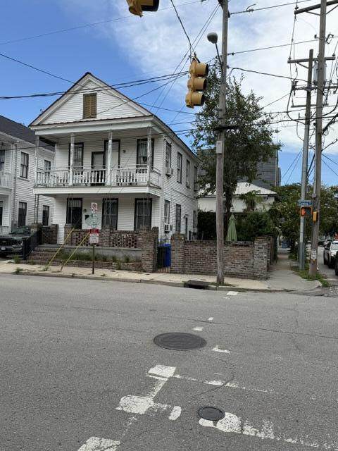 272 Coming Street - Photo 1