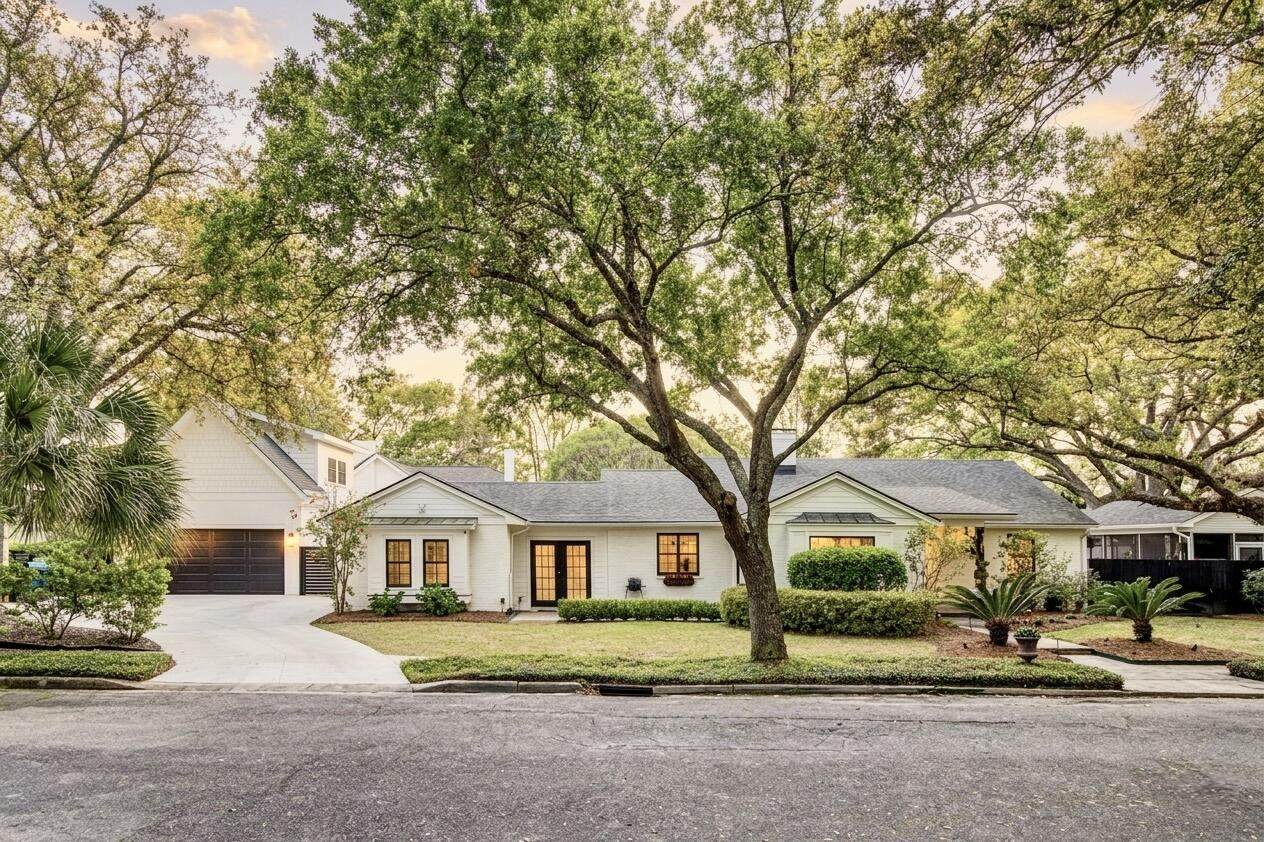 1 Beverly Road - Photo 1