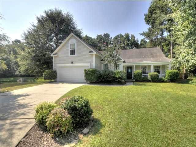 552 Oak Park Drive - Photo 1
