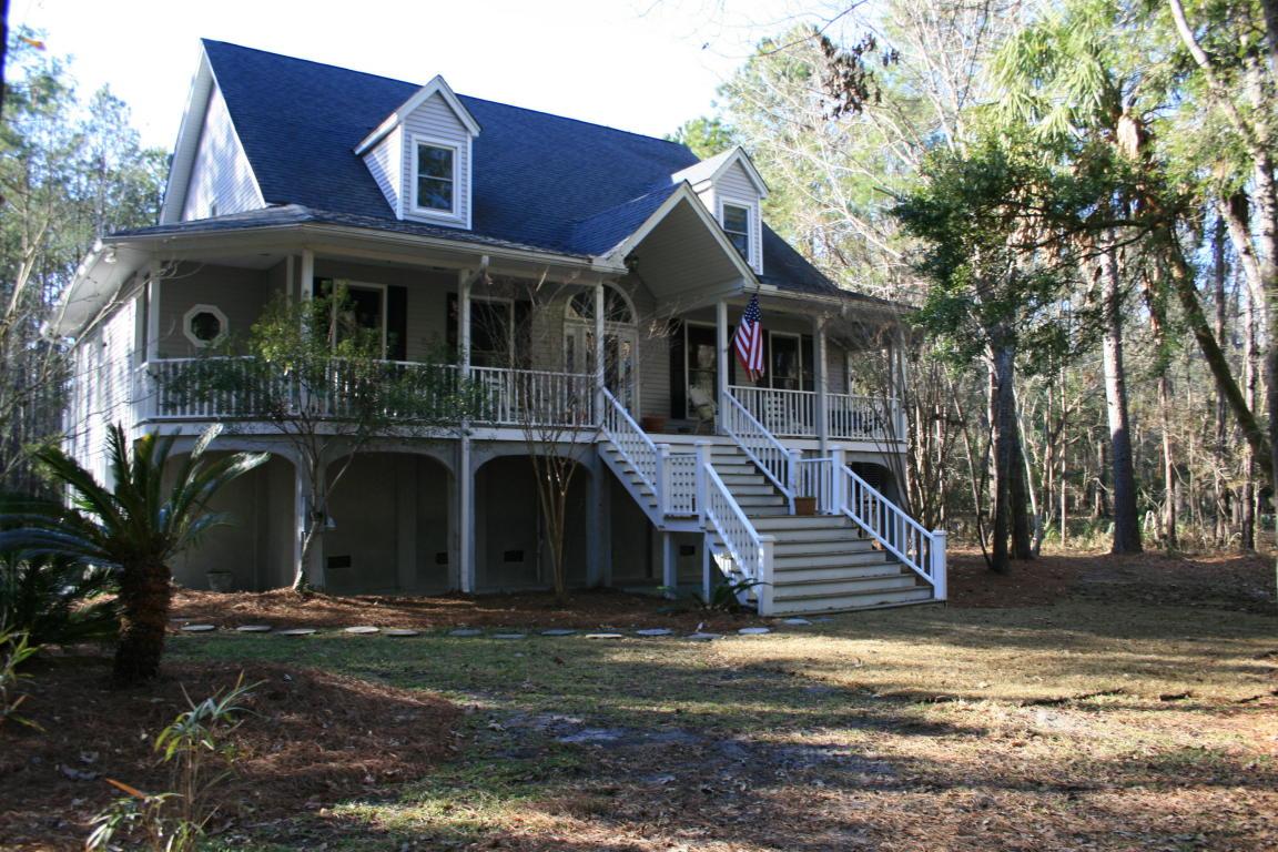 527 Commonwealth Road, Mount Pleasant, SC 29466 (#17000898) :: The Cassina Group