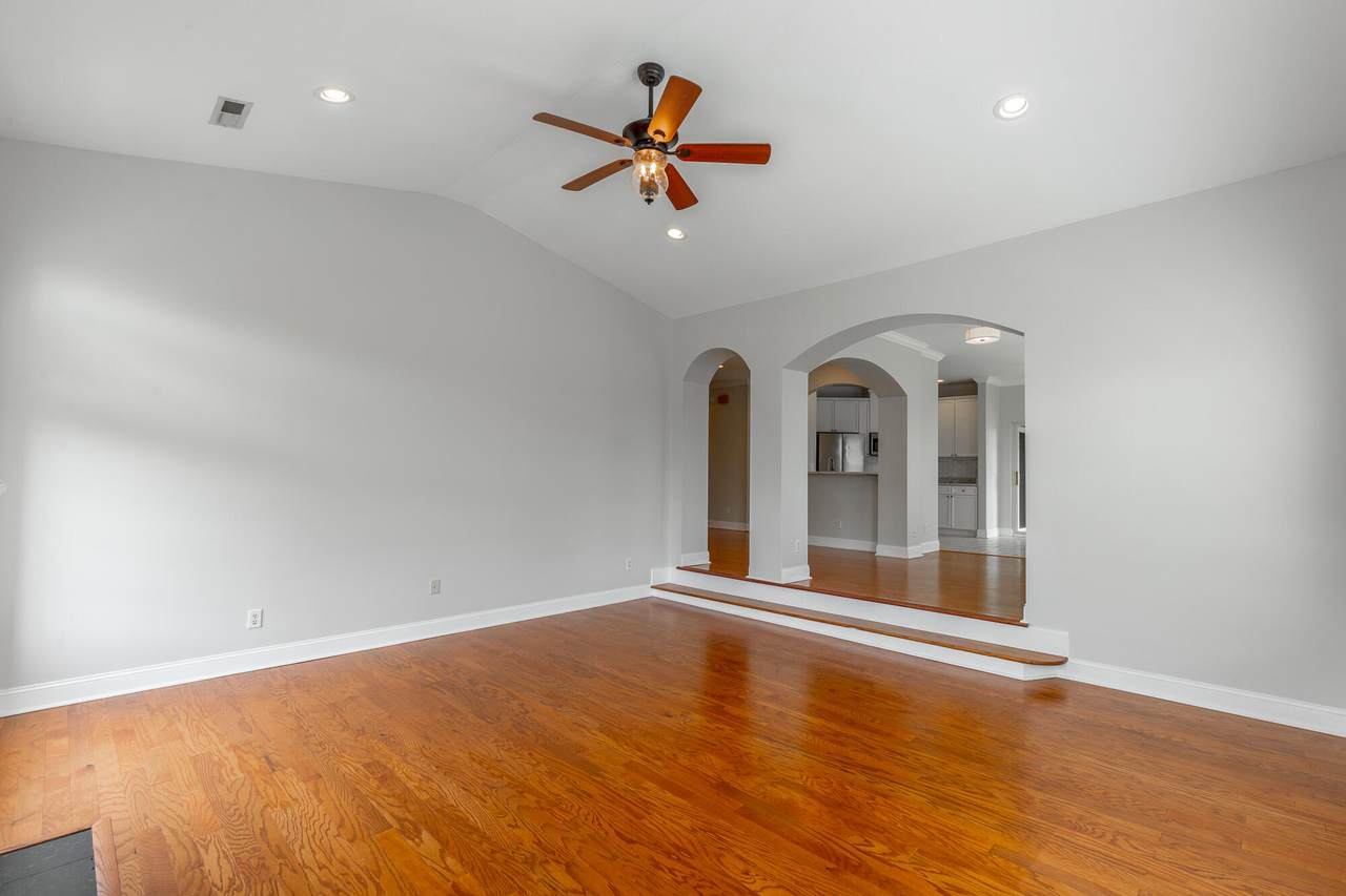https://bt-photos.global.ssl.fastly.net/chattanooga/1280_boomver_17_1528714-2.jpg