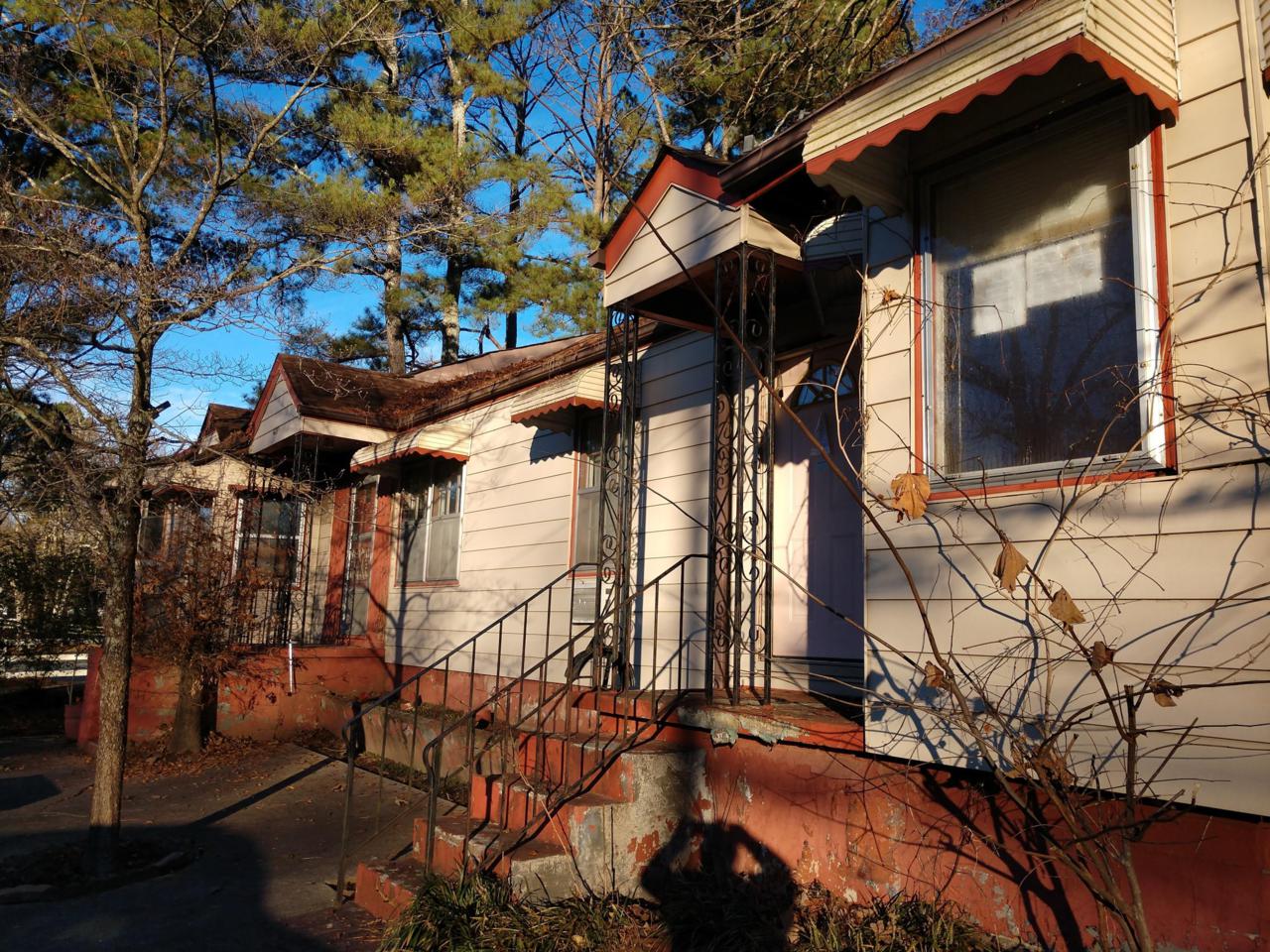 1427 Williams Rd - Photo 1